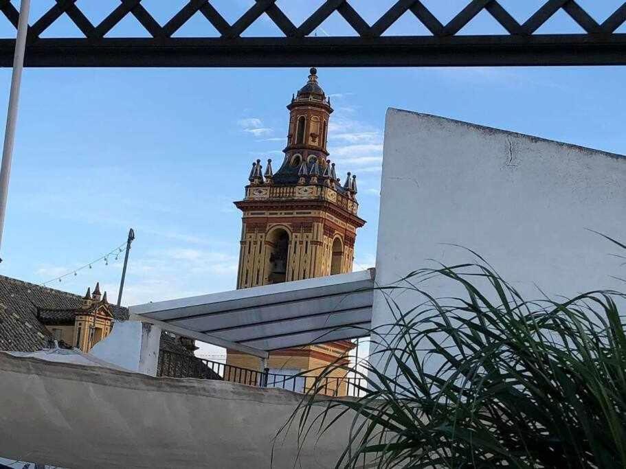شقة Atico San Bernardo Terraza Y Parking Incluido إشبيلية المظهر الخارجي الصورة