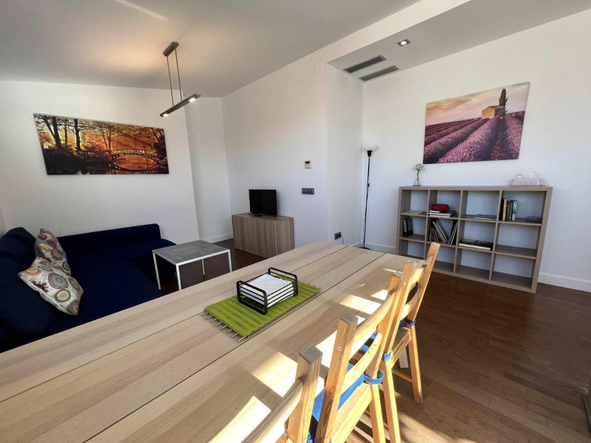 شقة Atico San Bernardo Terraza Y Parking Incluido إشبيلية المظهر الخارجي الصورة
